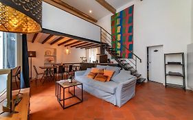 Loft Calme A La Maison Carree - Une Nuit A Nimes